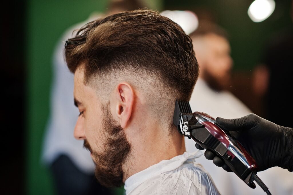 corte-cabello-hombre-foto-maquinilla